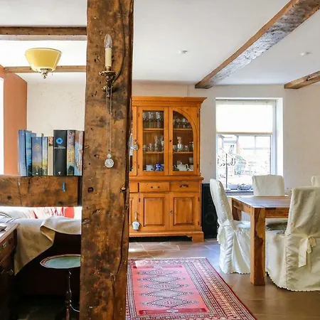 Gaestehaus White Horse Diedersen Holiday home Coppenbrugge