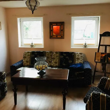 بيت للعطل Gaestehaus White Horse Diedersen